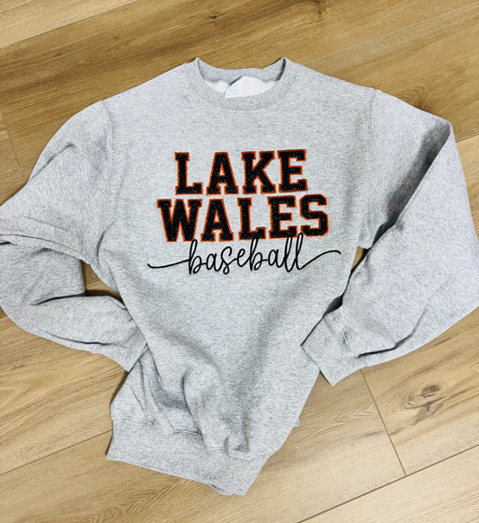 Lake Wales Embroidered Appliqué Sweatshirt